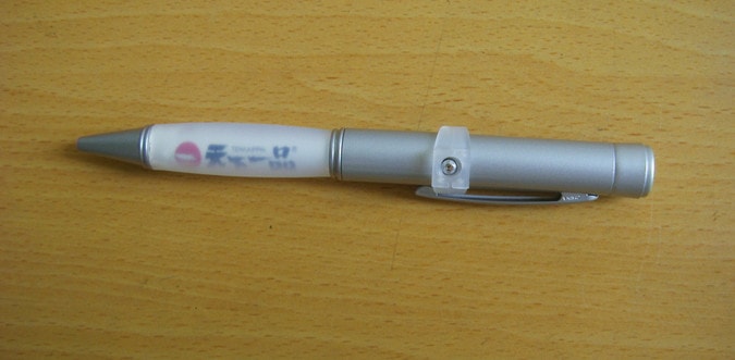 Silver projector metal pen with word